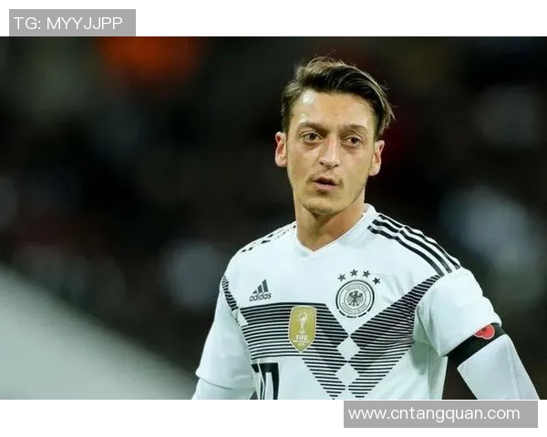 全球足球明星的豪华座驾揭秘与评析，探索他们的个性化选择与驾驶体验